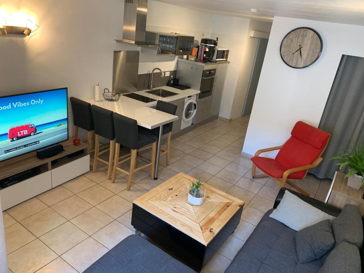 Appartement Moderne Au Centre-Ville De Vaison Εξωτερικό φωτογραφία